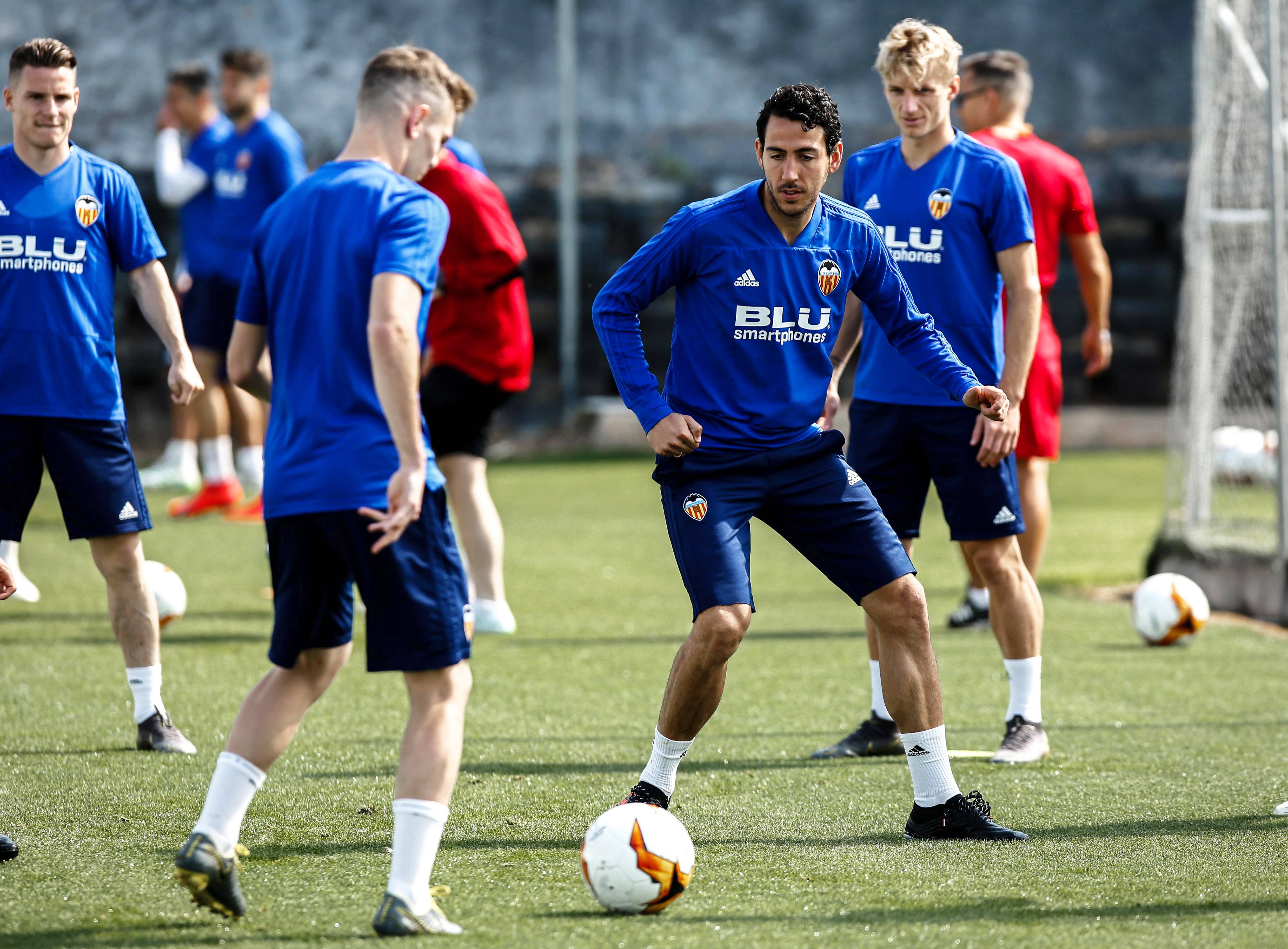 关于马拉加豪取胜利，大胜对手前进下一轮的信息