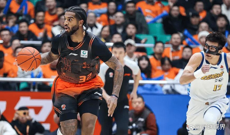 关于广厦队遭遇来自新疆的强力挑战，遭逆转失利的信息