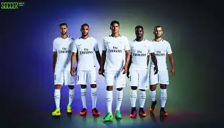 包含巴黎圣日耳曼客场大胜波尔多，继续领跑的词条