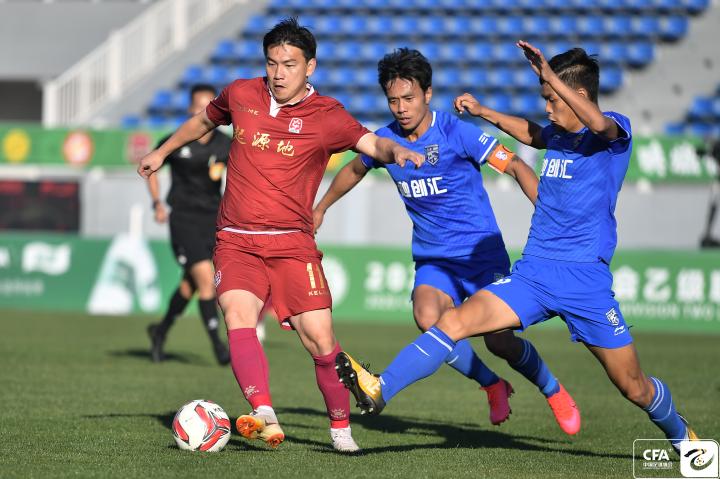 武汉篮球队展现实力，取得关键胜利(武汉篮球联赛)